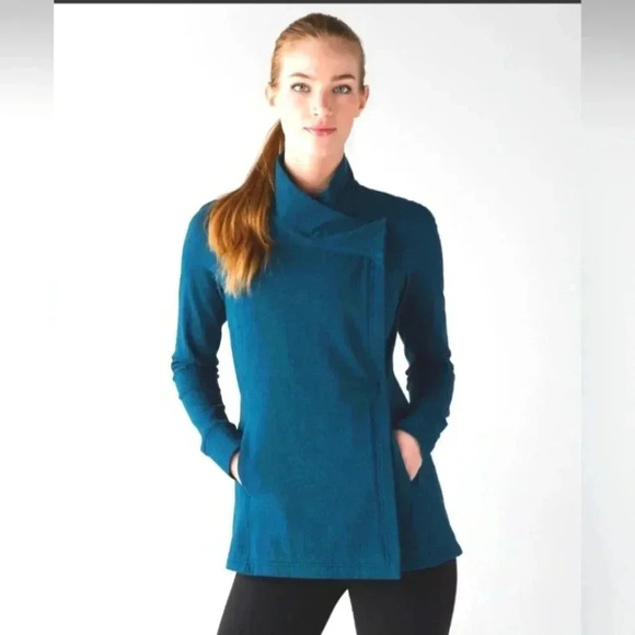 🍋Lululemon Coast Wrap ll- Size 4 - EUC🦄 - Picture 5 of 12